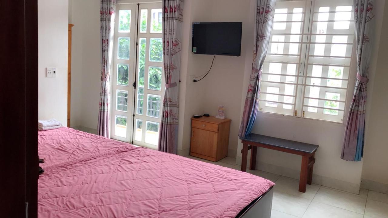 Hotel Nha Nghi Hoang Hoa Buôn Ma Thuột Zewnętrze zdjęcie