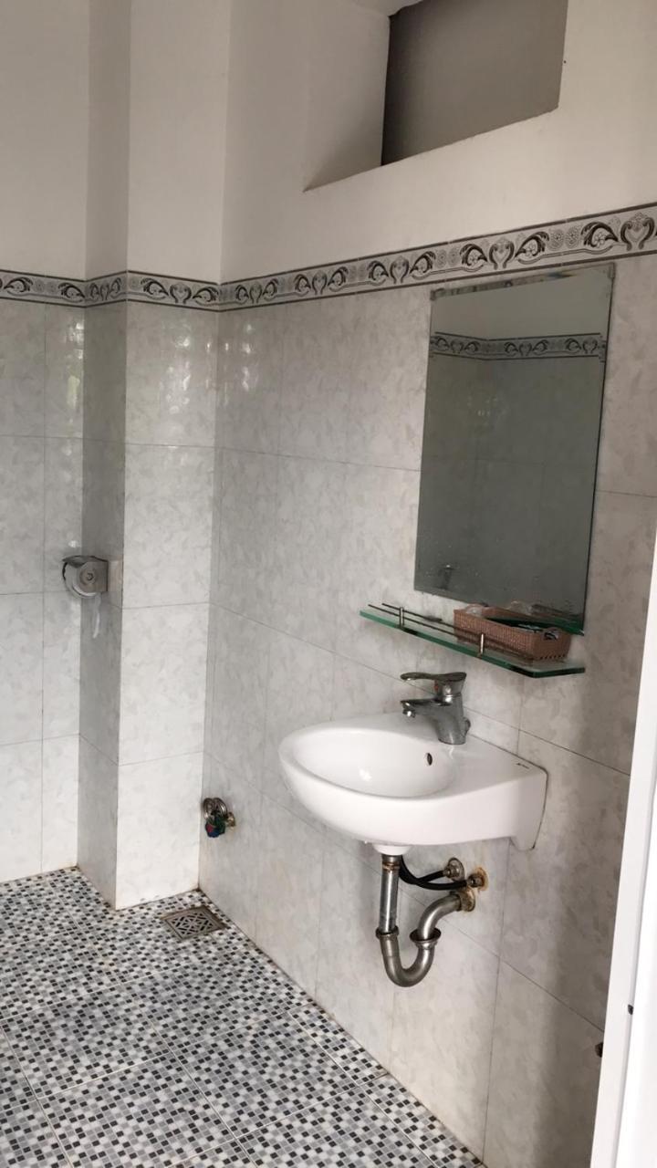 Hotel Nha Nghi Hoang Hoa Buôn Ma Thuột Zewnętrze zdjęcie